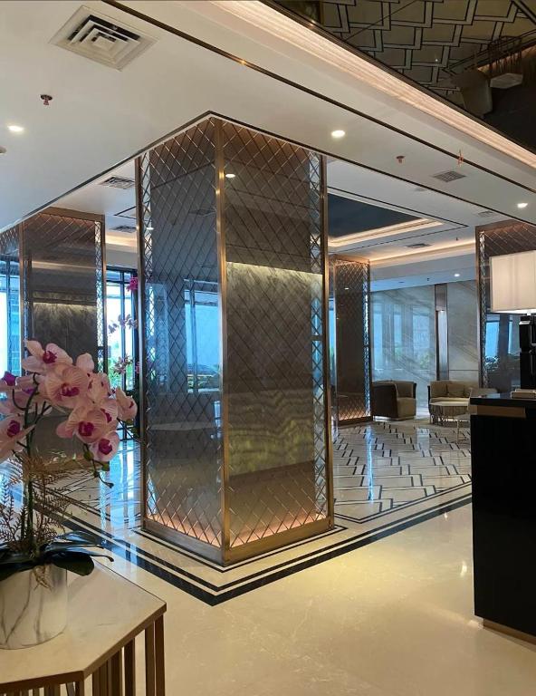 Paradise Inn 1222 Pollux Habibie Batam