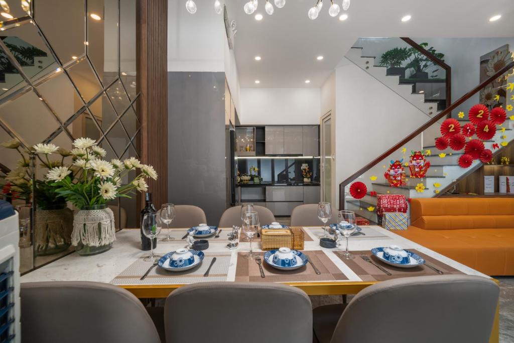 Y Homestay Da Nang Near Airport and City Center