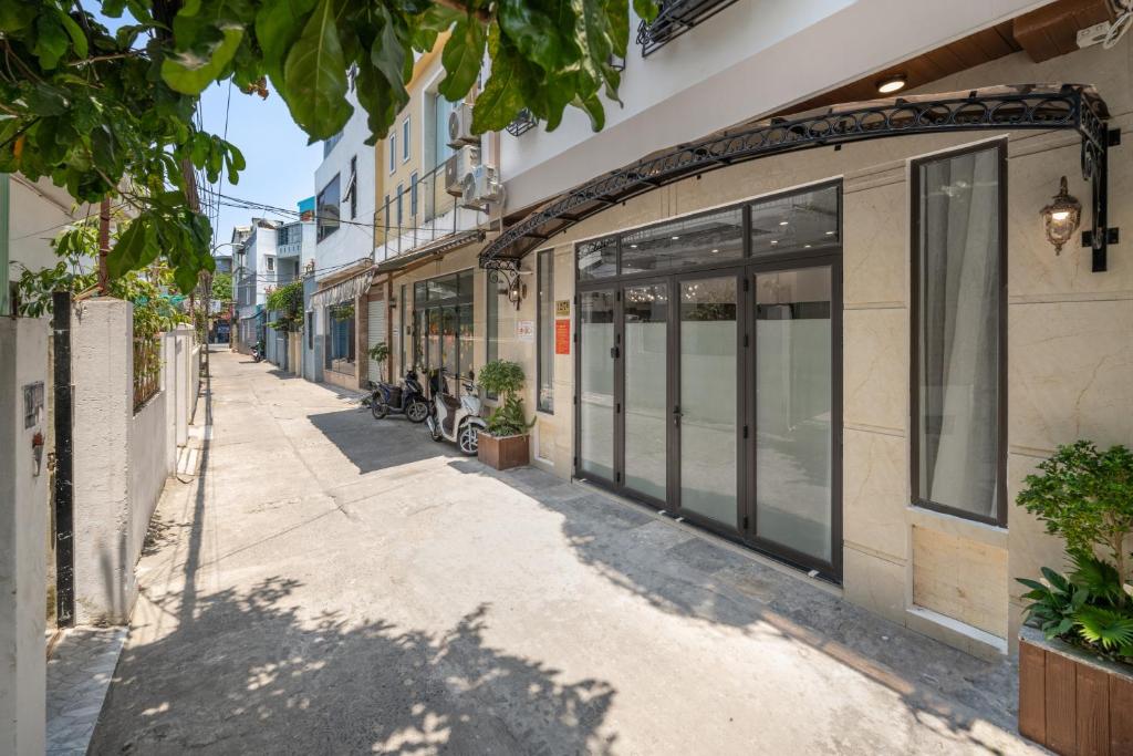 Y Homestay Da Nang Near Airport and City Center