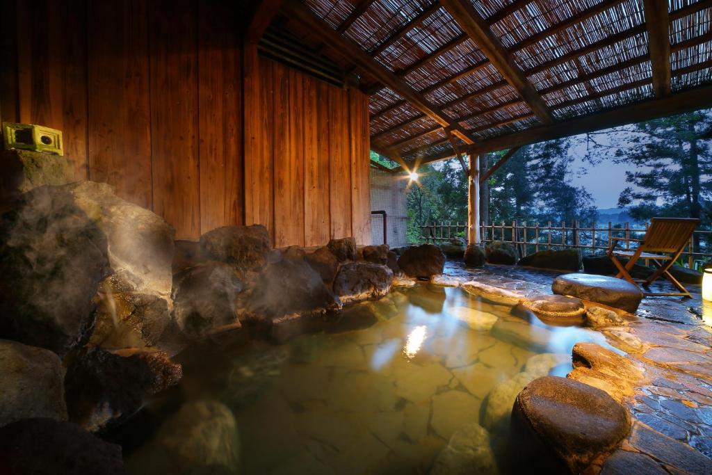 Hot spring bath, Atsushioonsen Yamagataya in Kitakata