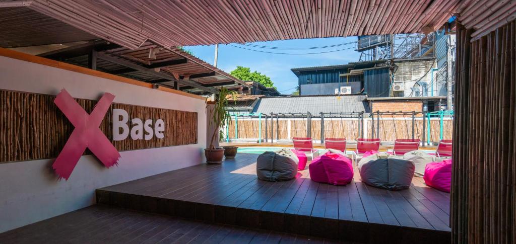 Base Party Hostel