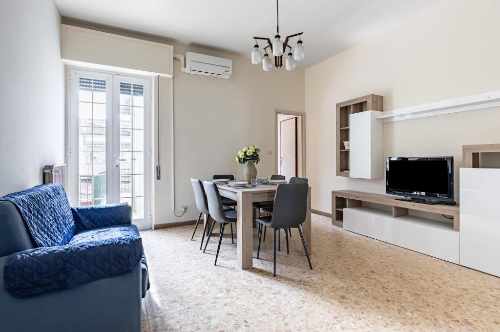 GuestHost - Spacious Apartmente near the Beach! - 2