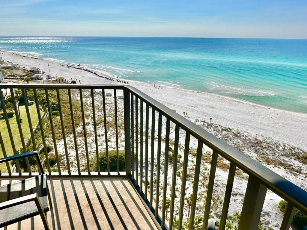 4106 Beachside One, Destin