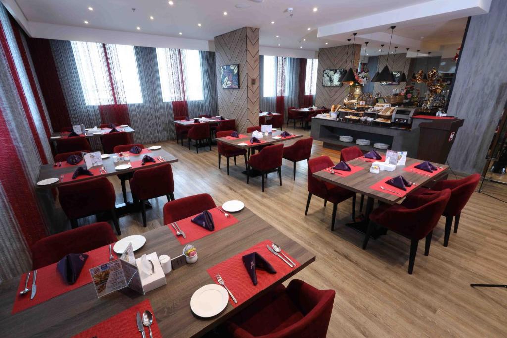 Restaurant, Fortis Hotel Fujairah in Fujairah