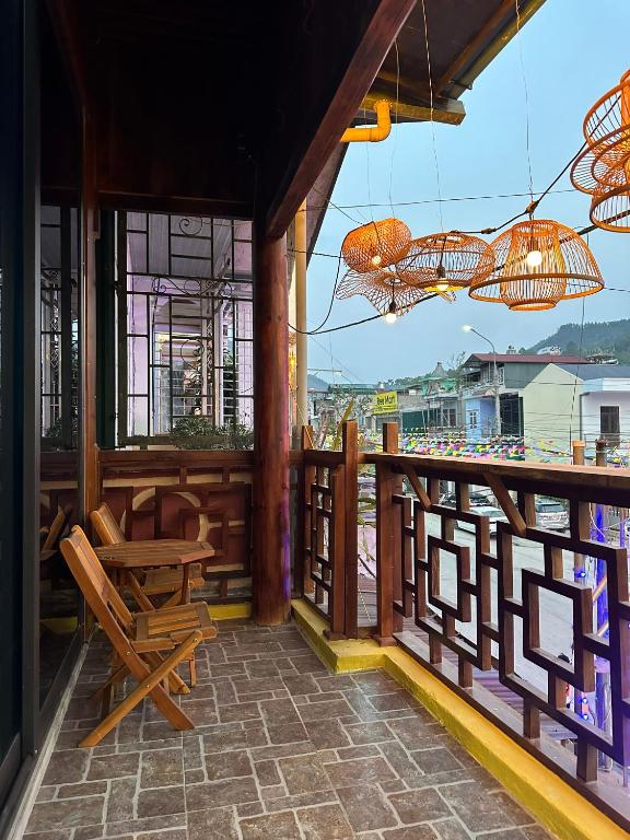 Mi house homestay Đong Van