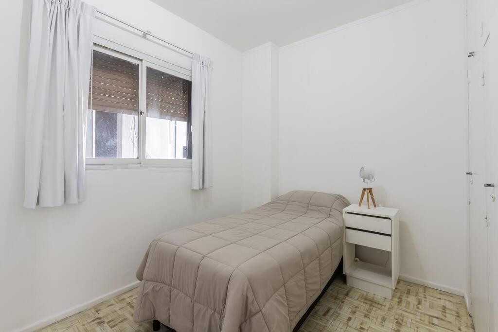 Sunny 2 Bedroom Recoleta Apt - 2