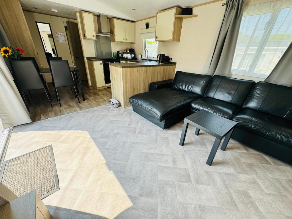 Rosa - Bournemouth Holiday Home photo 2