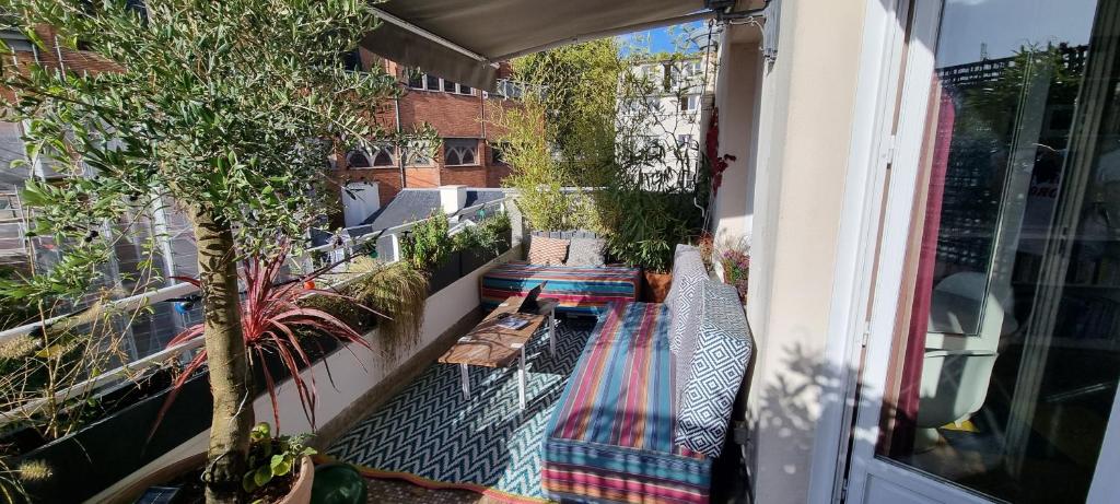 Flat montmartre terrace! - 2