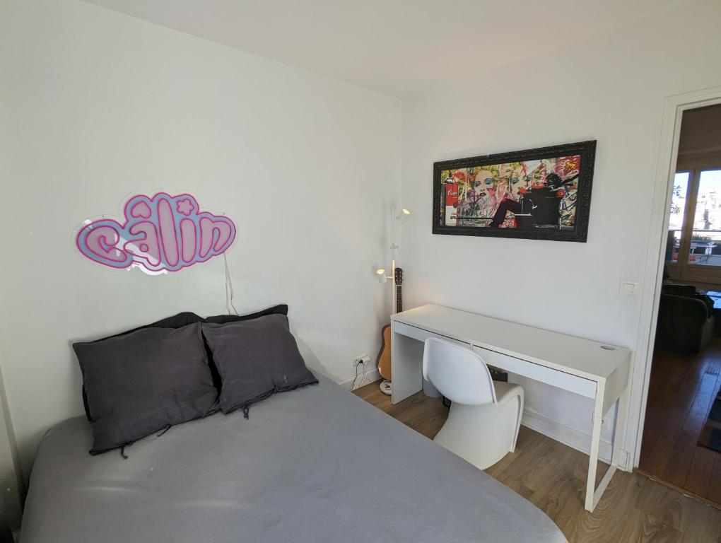 Flat montmartre terrace! - 5