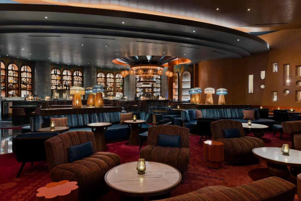 Bar/lounge