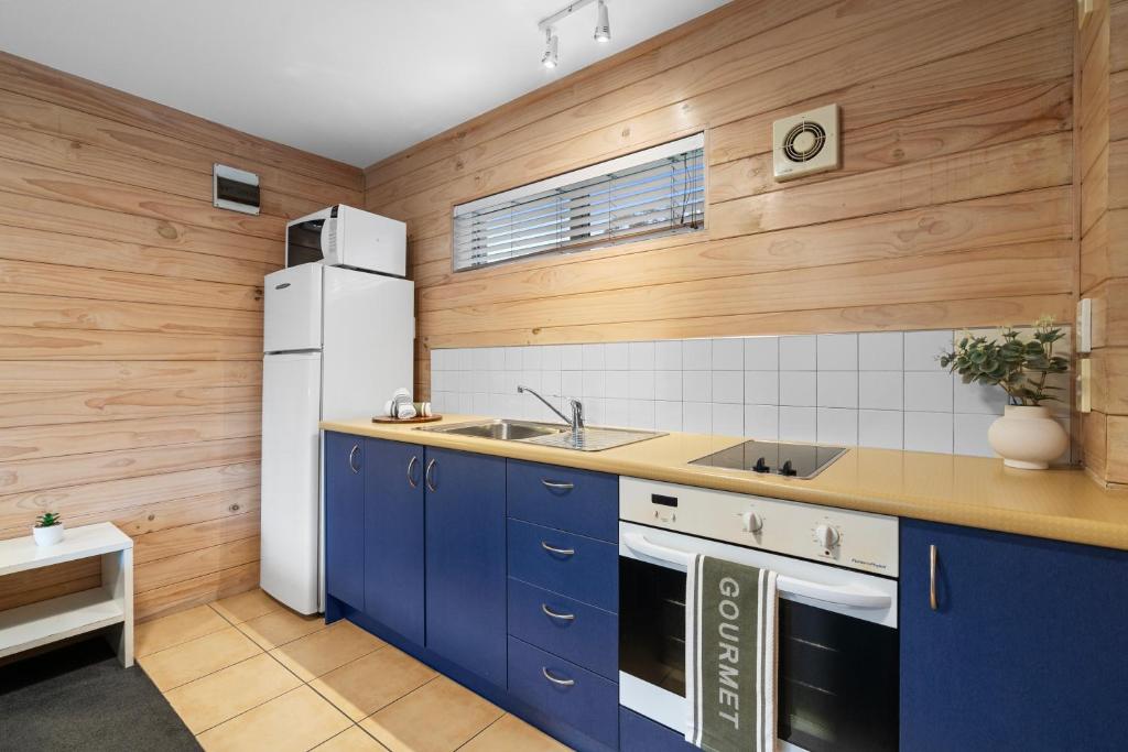 Tasman Holiday Parks - Christchurch - Location image