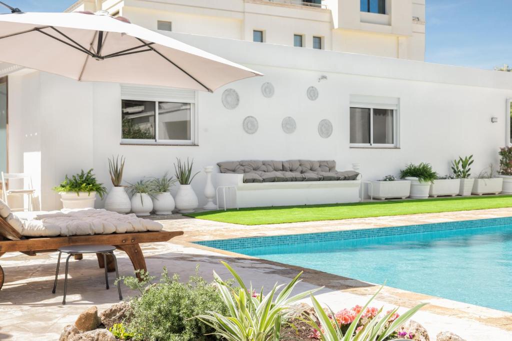 Casa Azul First line villa -Puerto Banus Golden Mile - 2
