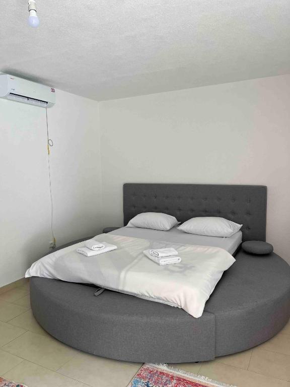Studio Apartment - 4