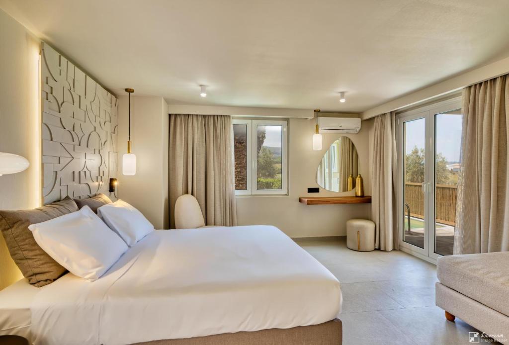 Georgioupolis Resort & Aqua Park — Hotel rooms in Georgioupolis
