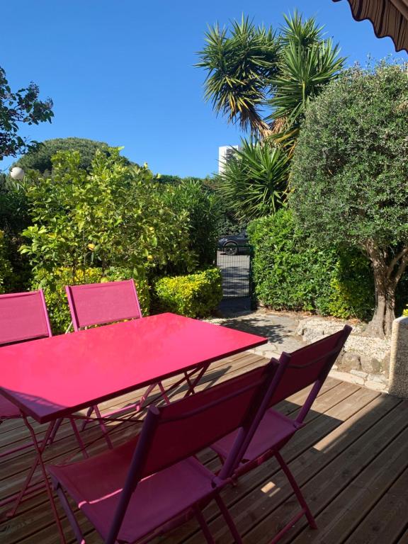 Beau T2 avec jardin Fréjus plage - 1