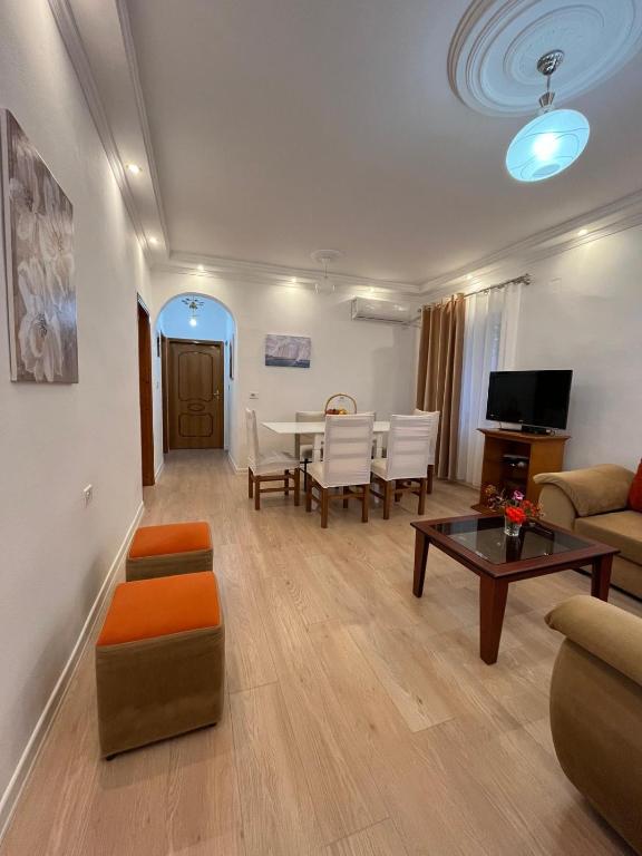 ML Apartment Saranda, Sarandë