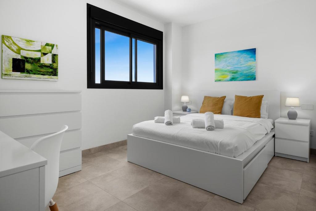 Infinity Pool apt by Costarentals - Ref M44 - 1
