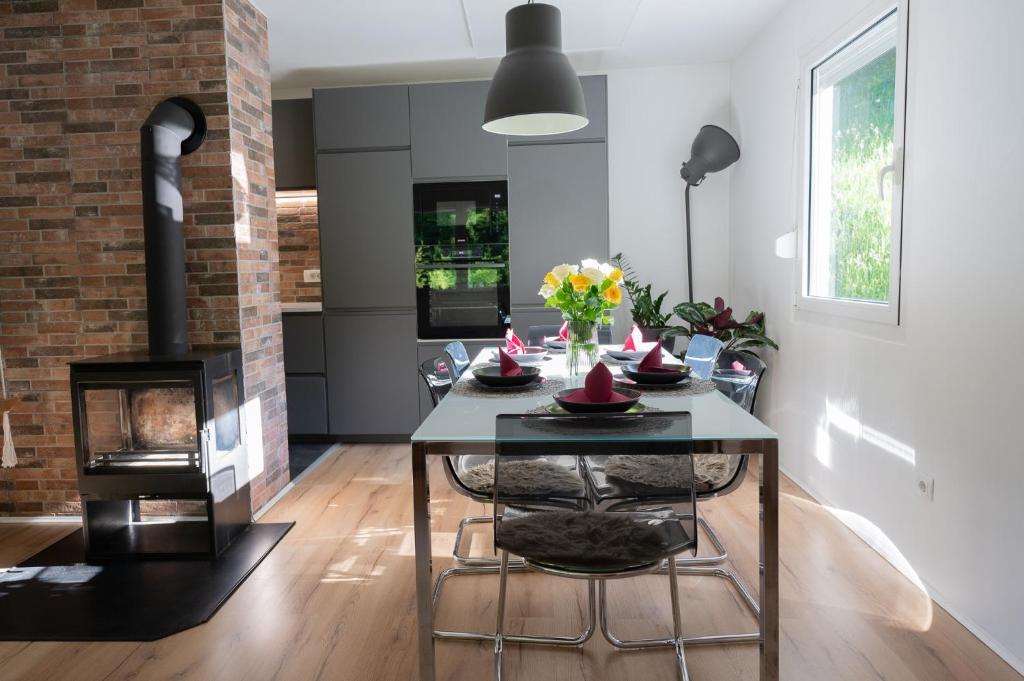 Hiša Juliana - Perfect Starting Point To Explore Slovenia, Podbrdo