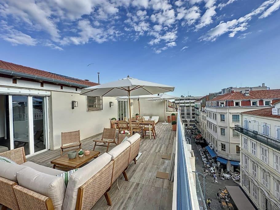 79m2 Penthouse, Palais et plages à 400m rooftop - 4