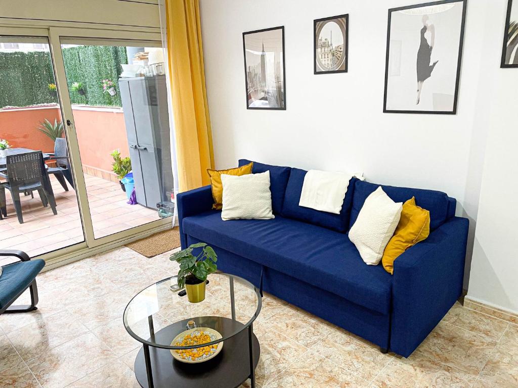 Yellow Apartment Lloret - 3