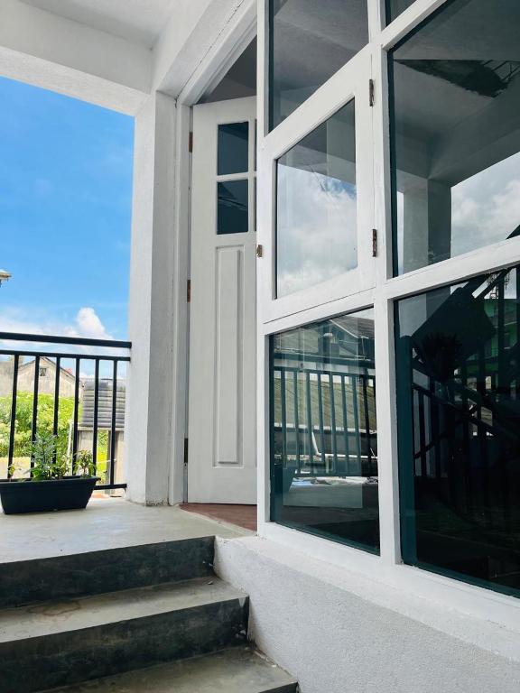 The Urban Hideout, Nuwara Eliya