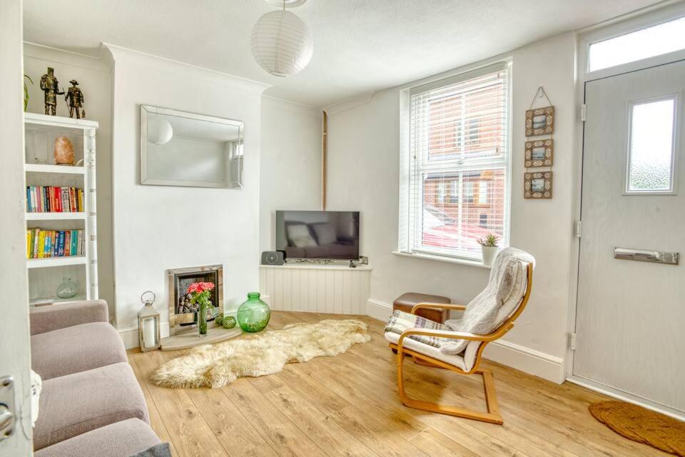 Cosy town house near The Castle Pass The Keys, Lincoln