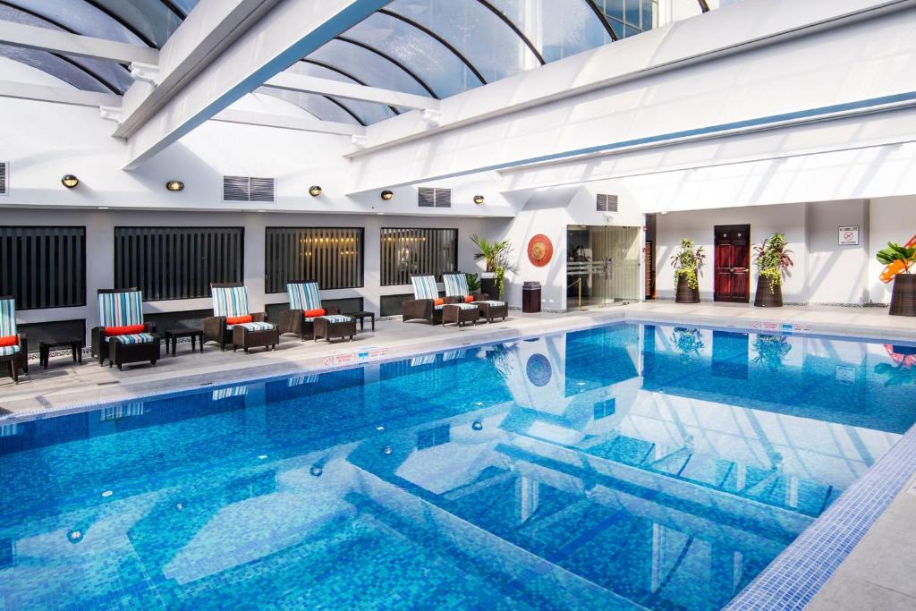 デルタ ホテル バイ マリオット サンホセ アウロラ (Delta Hotels by Marriott San Jose Aurola) スイミングプール