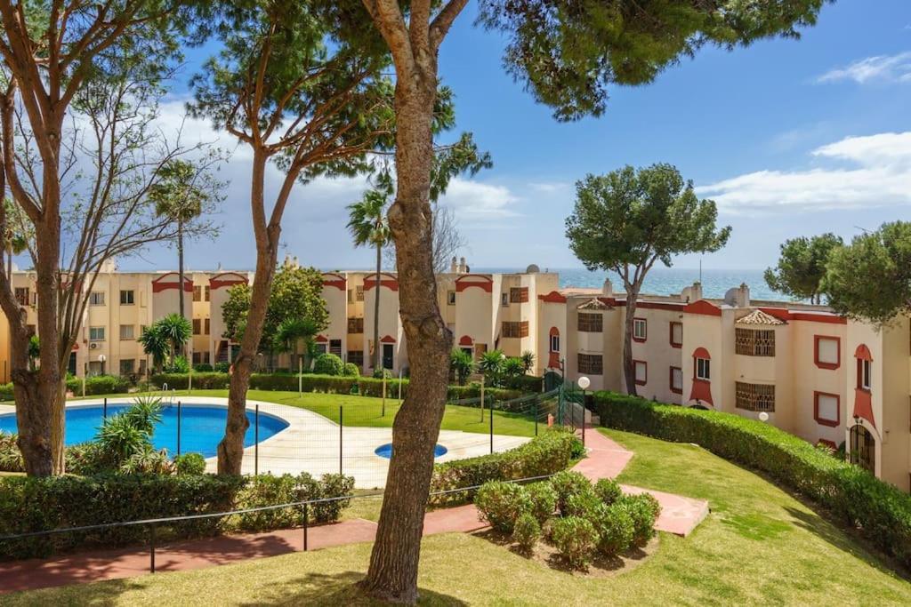 Coastal escape/Family-Friendly 2-BR with seaview - 2