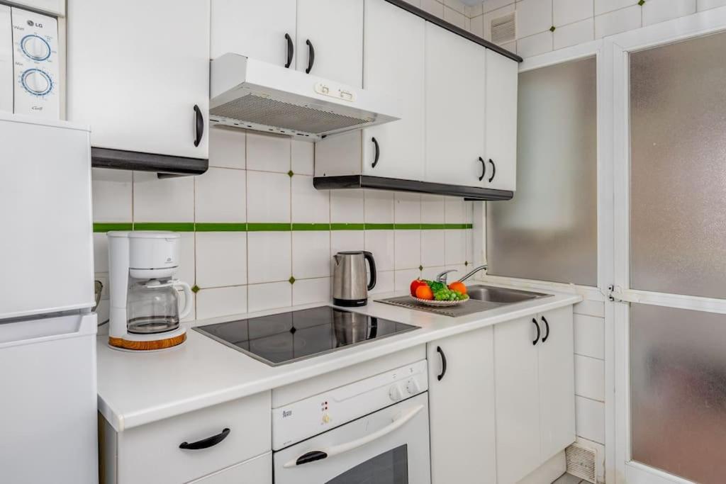 Coastal escape/Family-Friendly 2-BR with seaview - 4