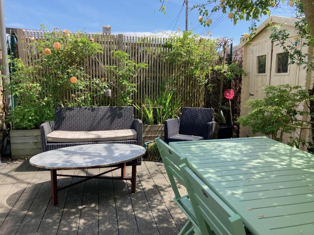 KER MAJA - Maison pour 2 à 4 vacanciers - 2 chambres - Petit chien bienvenu - Jardin clos - 2