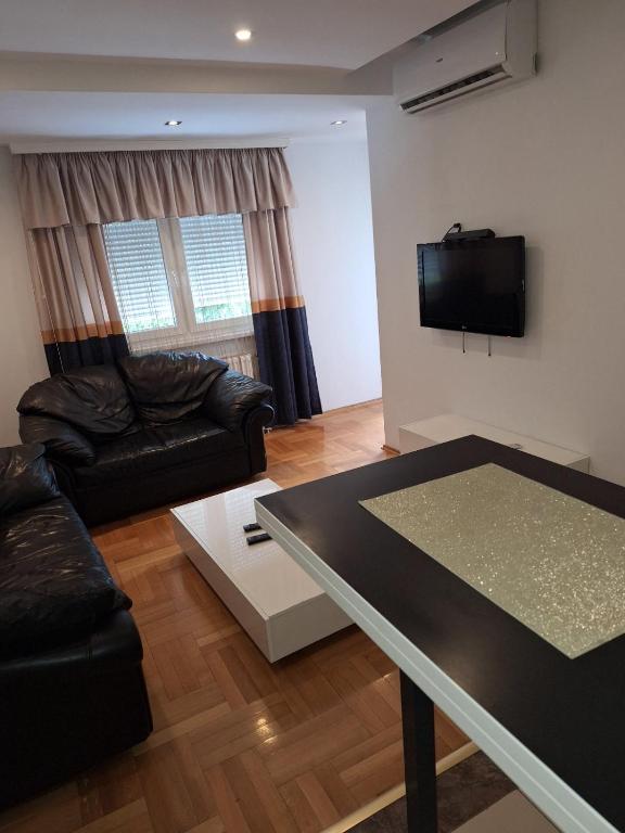 Park Apartment - 5