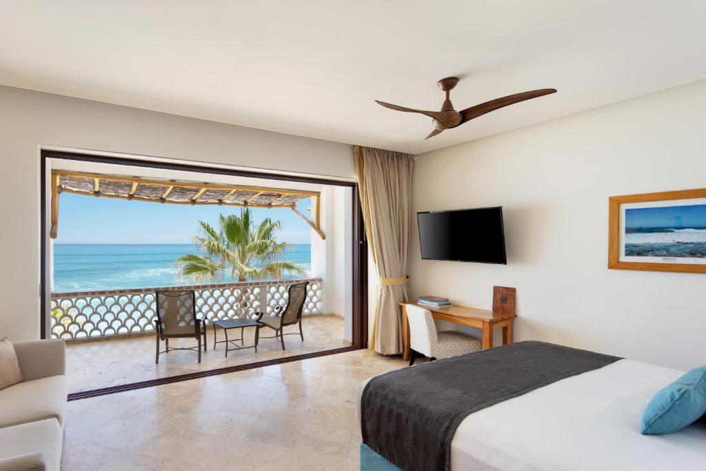 Cabo Surf Hotel - 2
