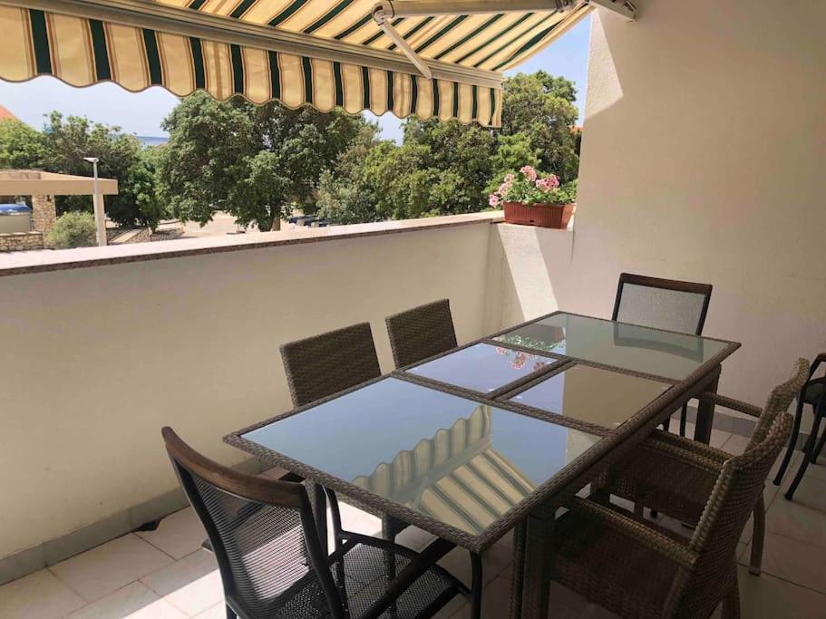 Apartman Gajac near Zrce, Gajac