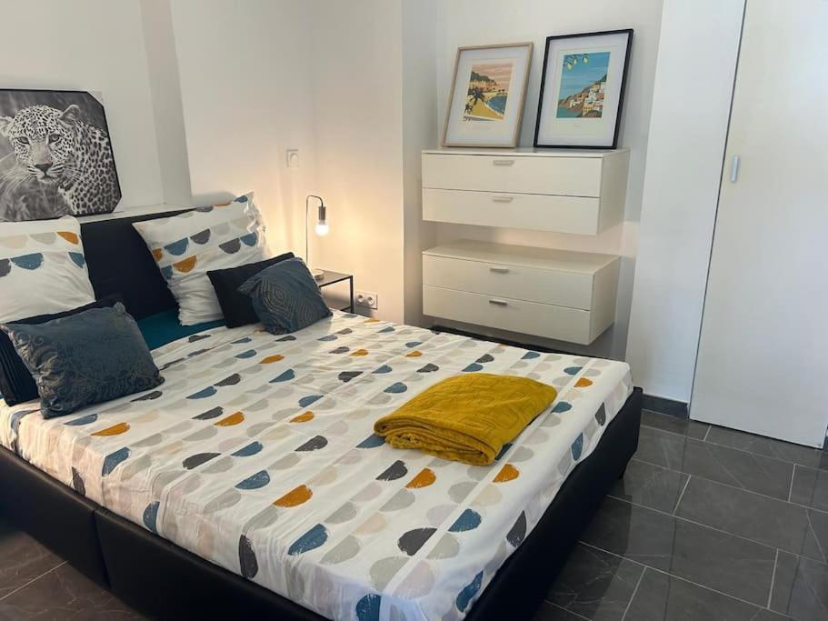 Lovely Stay in Roquebrune-Cap-Martin With See View - 4