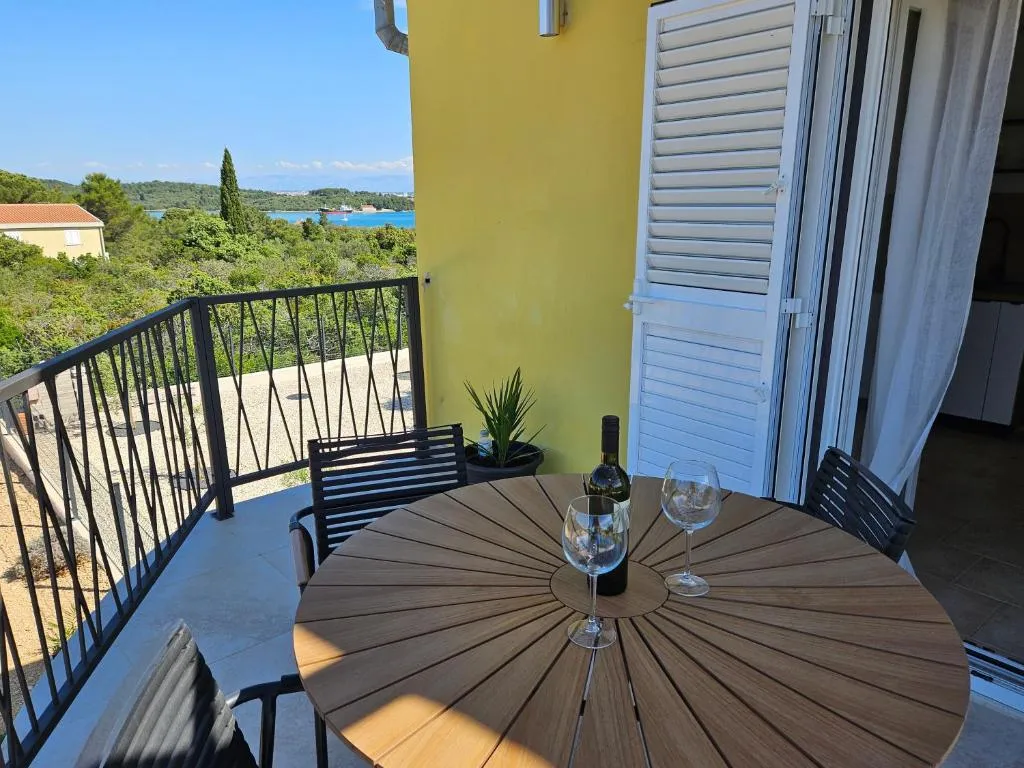 Apartment Vuletic, Ždrelac Pašman, hotel in Ždrelac