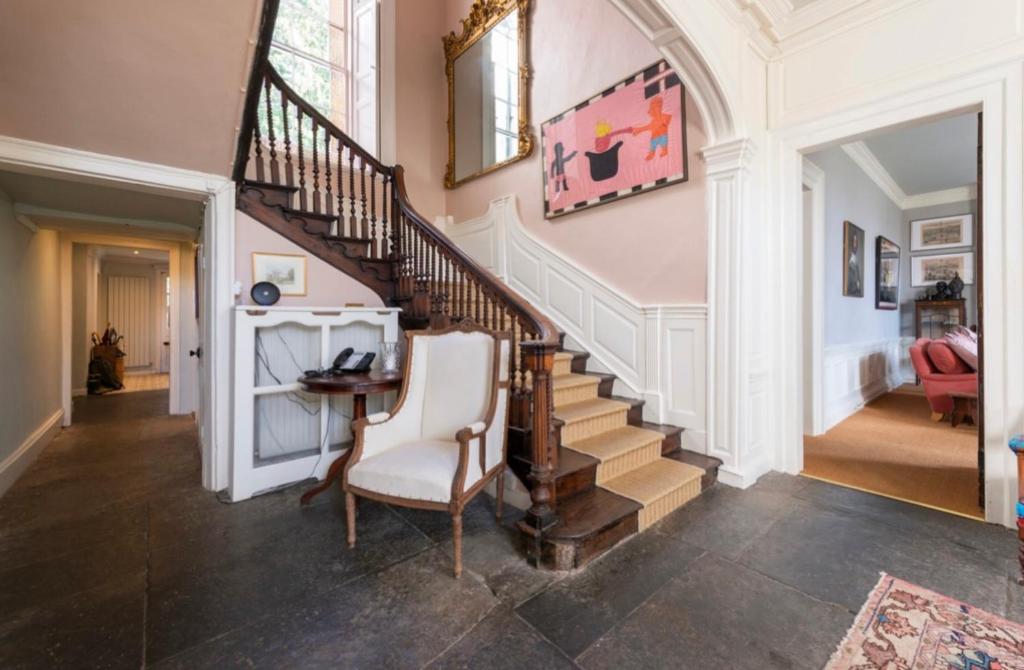 Bowlish House フロント・ロビー