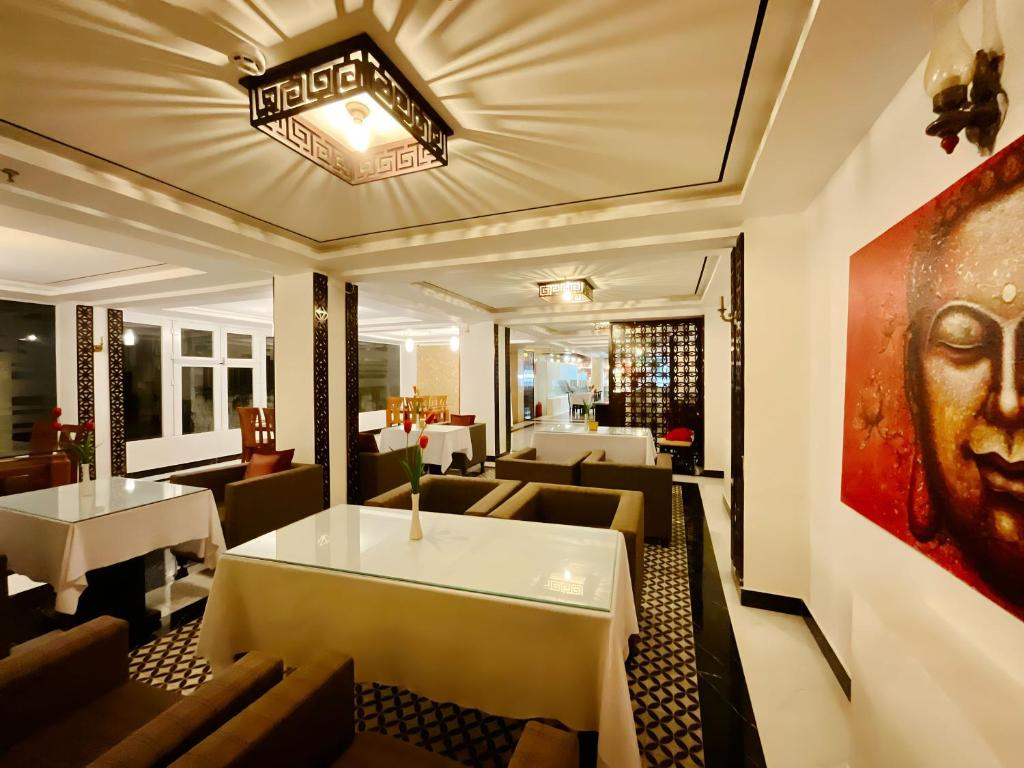 Vina Hotel Hue
