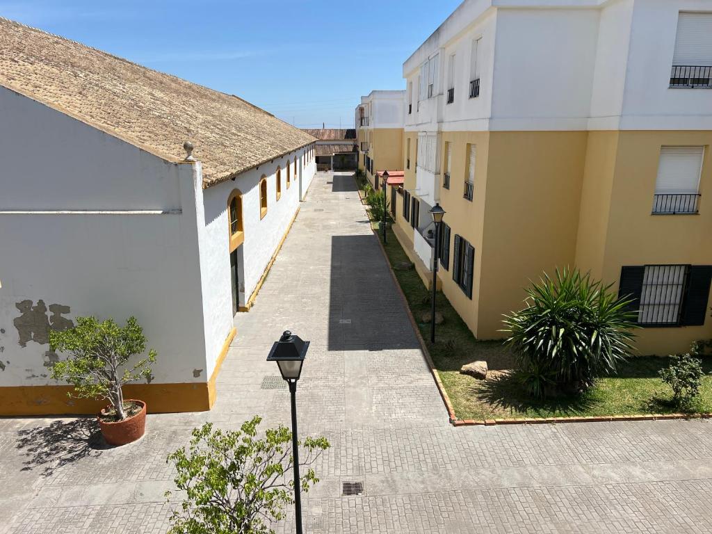 La Bodega del Mar - Luminoso y céntrico apto con piscina en verano y parking - 3