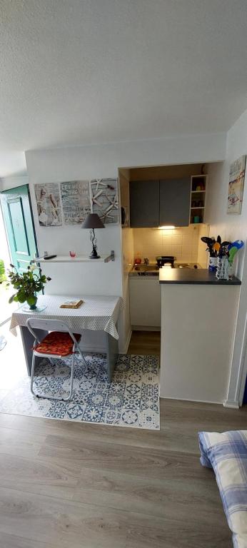 Studio au cœur des Minimes à La Rochelle - 3