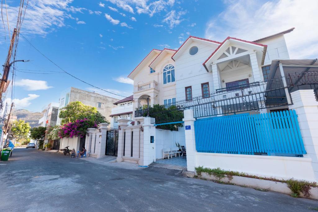 Villa Ho Boi 47 - Gan Bien Bai Sau - Phong Khach Co May Lanh