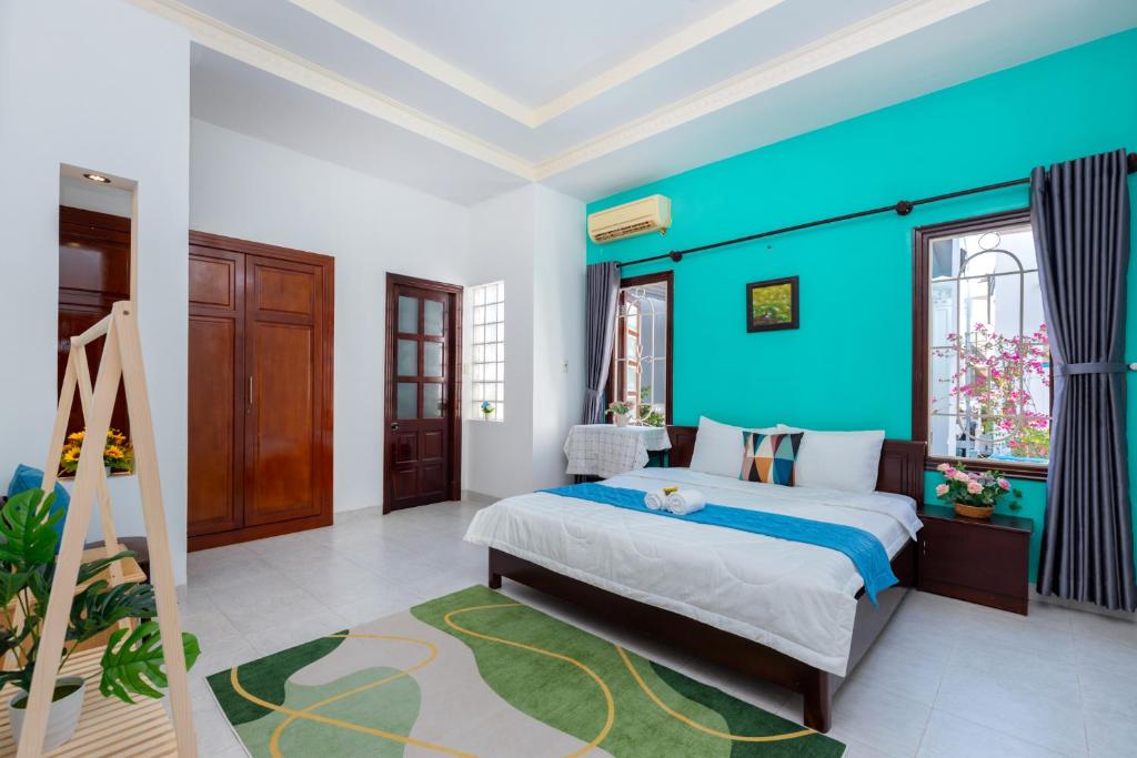 Villa Hồ Bơi 47 – Gần Biển Bãi Sau – Phòng Khách Có Máy Lạnh