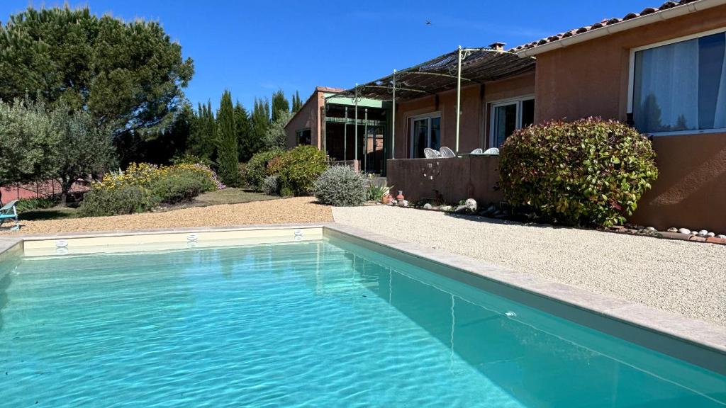La Villa Tanamera, très jolie maison piscine, à 2 pas du centre-ville - 4