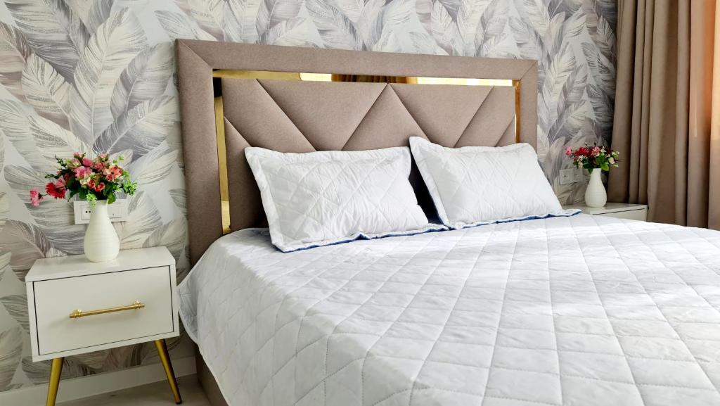 3х-ком Люкс Пр Б Момышулы 4 в центре Шымкента - 4й этаж Лифта нет извините, Šymkent