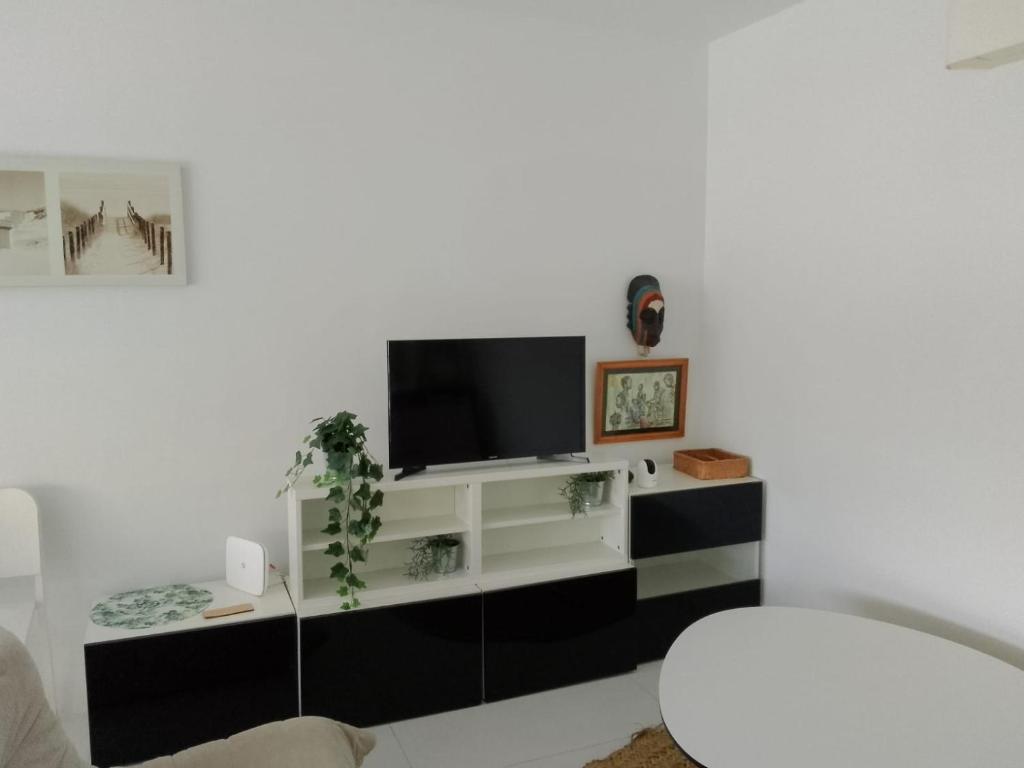 Apartamento con parking gratuito a 500 m de la playa - 4