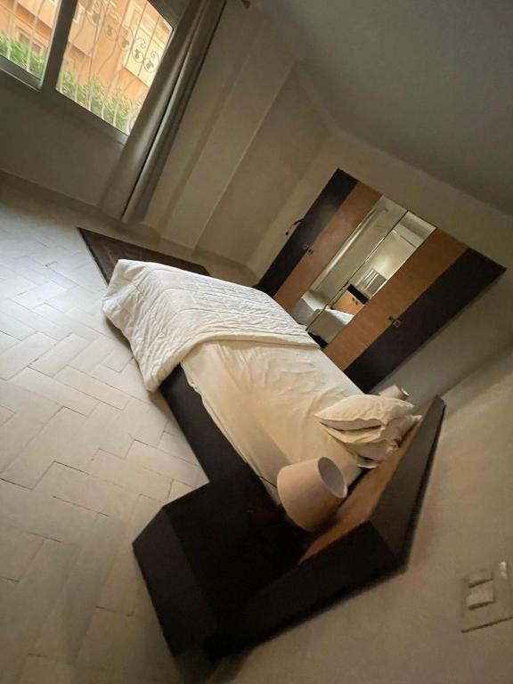 Compound El khmaly, Sheikh Zayed