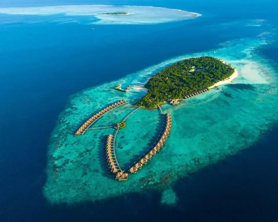 Ayada Maldives, hotel in Gaafu Dhaalu Atoll