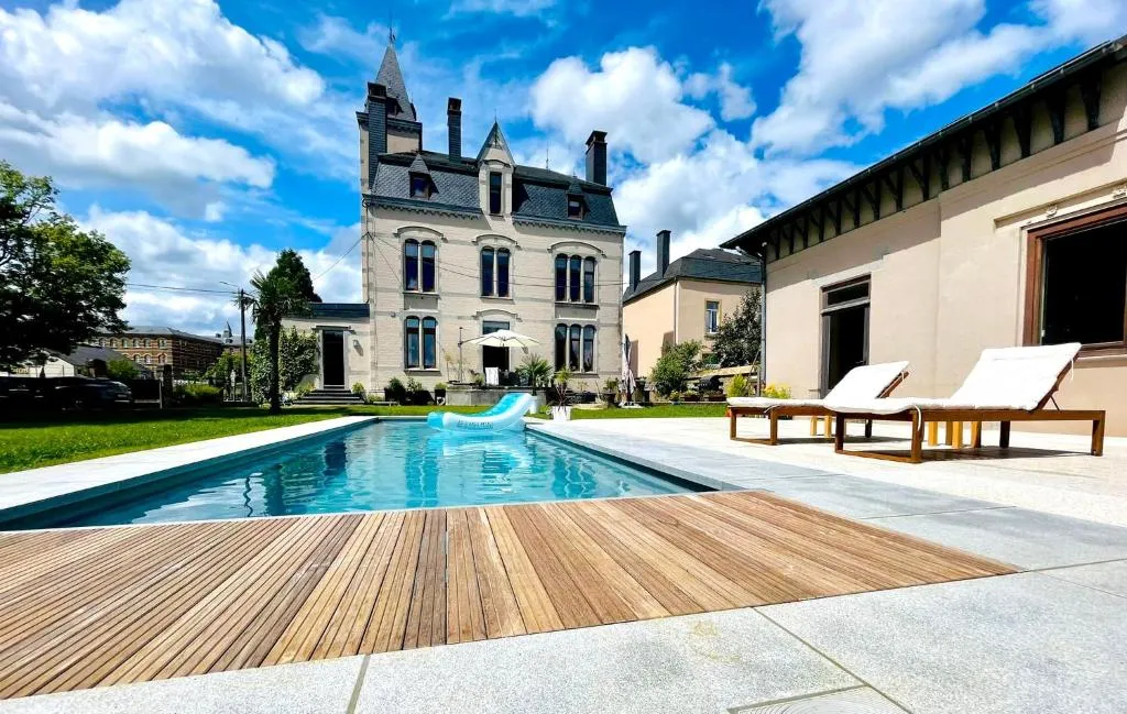 Villa O, hotel in Virton