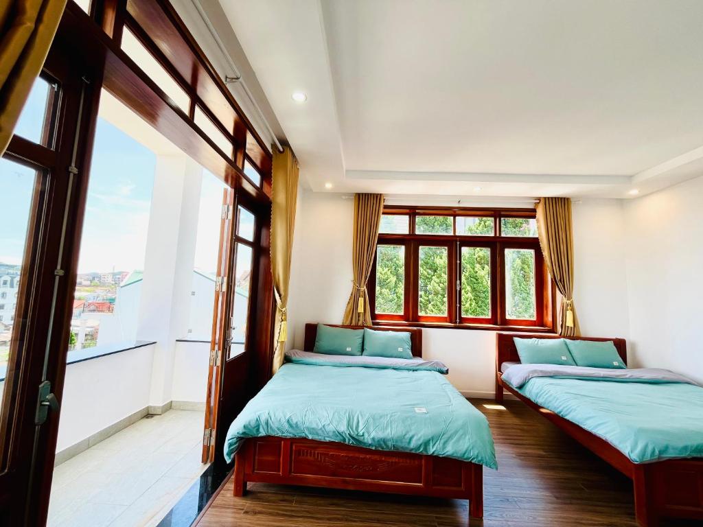 NHỚ House IV