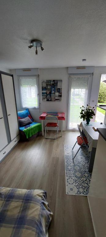 Studio au cœur des Minimes à La Rochelle - 4