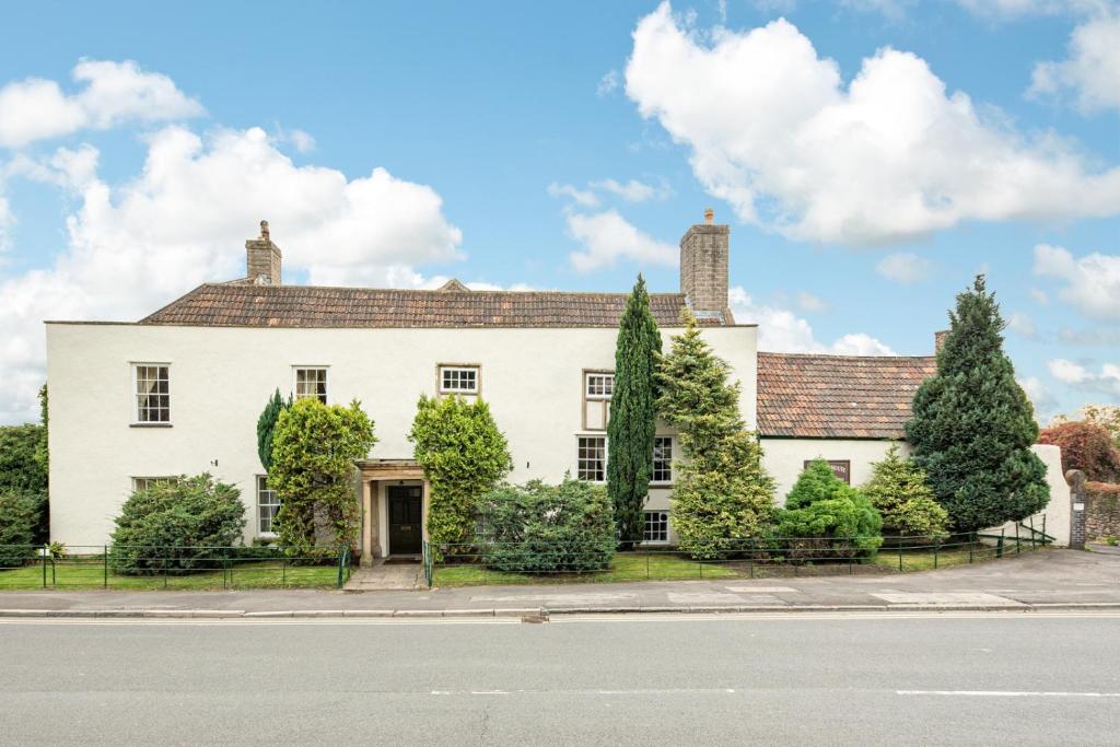 Charming Georgian Country House, Axbridge